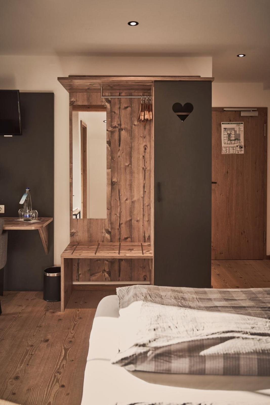 Rait'Ner Wirt Hotell Schleching Eksteriør bilde